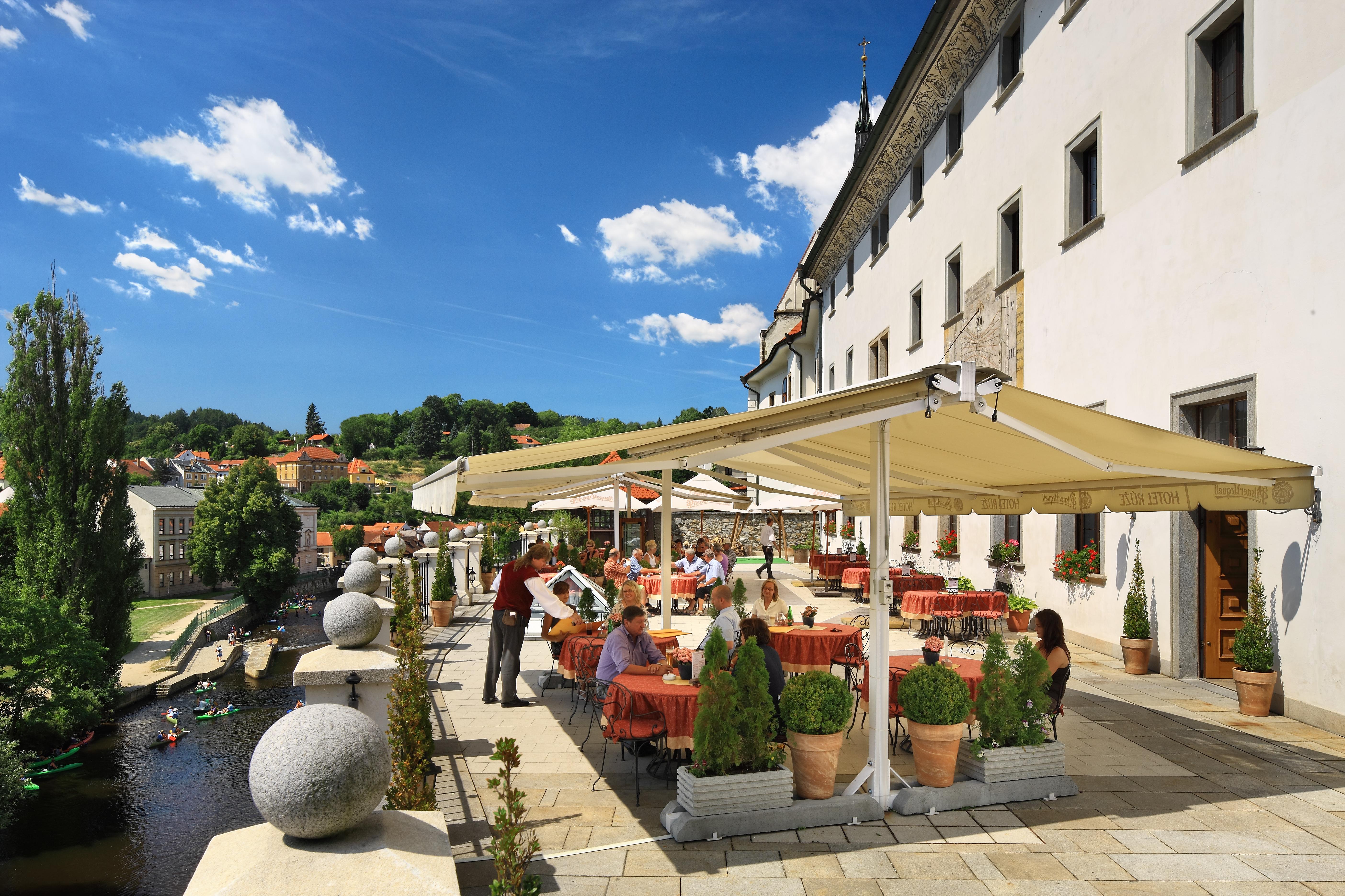 فندق روز Český Krumlov المظهر الخارجي الصورة The restaurant
