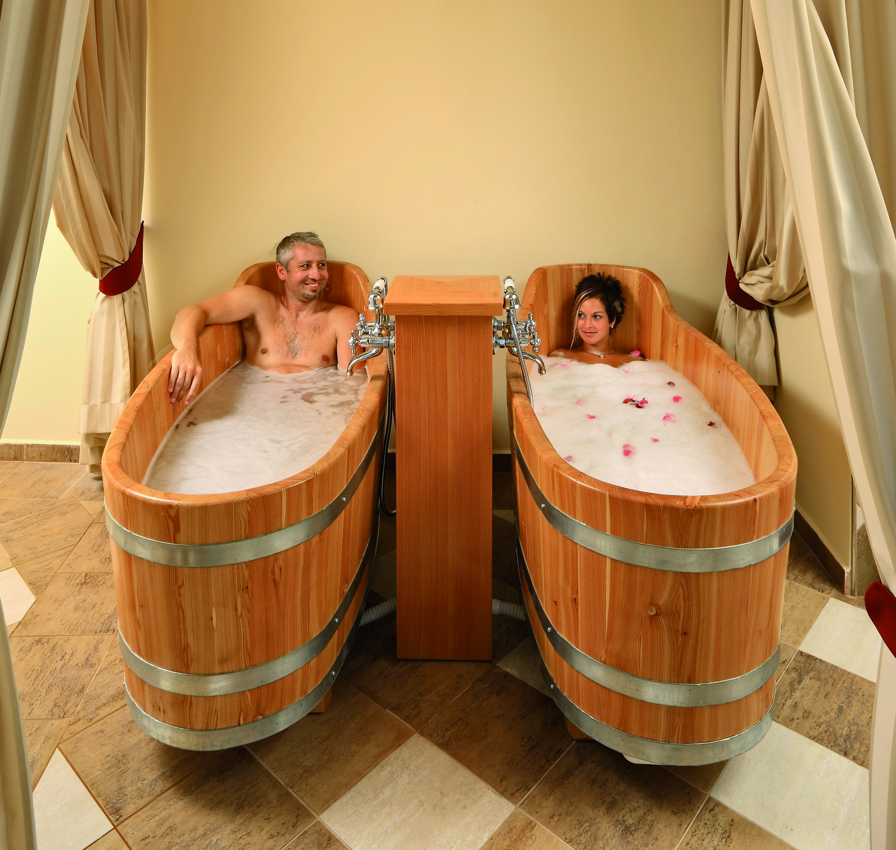 فندق روز Český Krumlov المظهر الخارجي الصورة A spa treatment